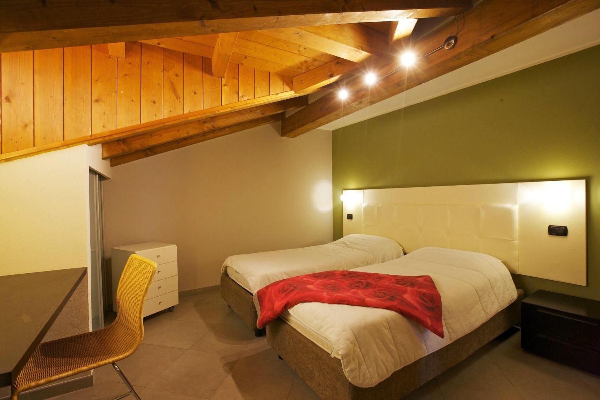 Appartamenti Lungolago Verbania Habitación foto